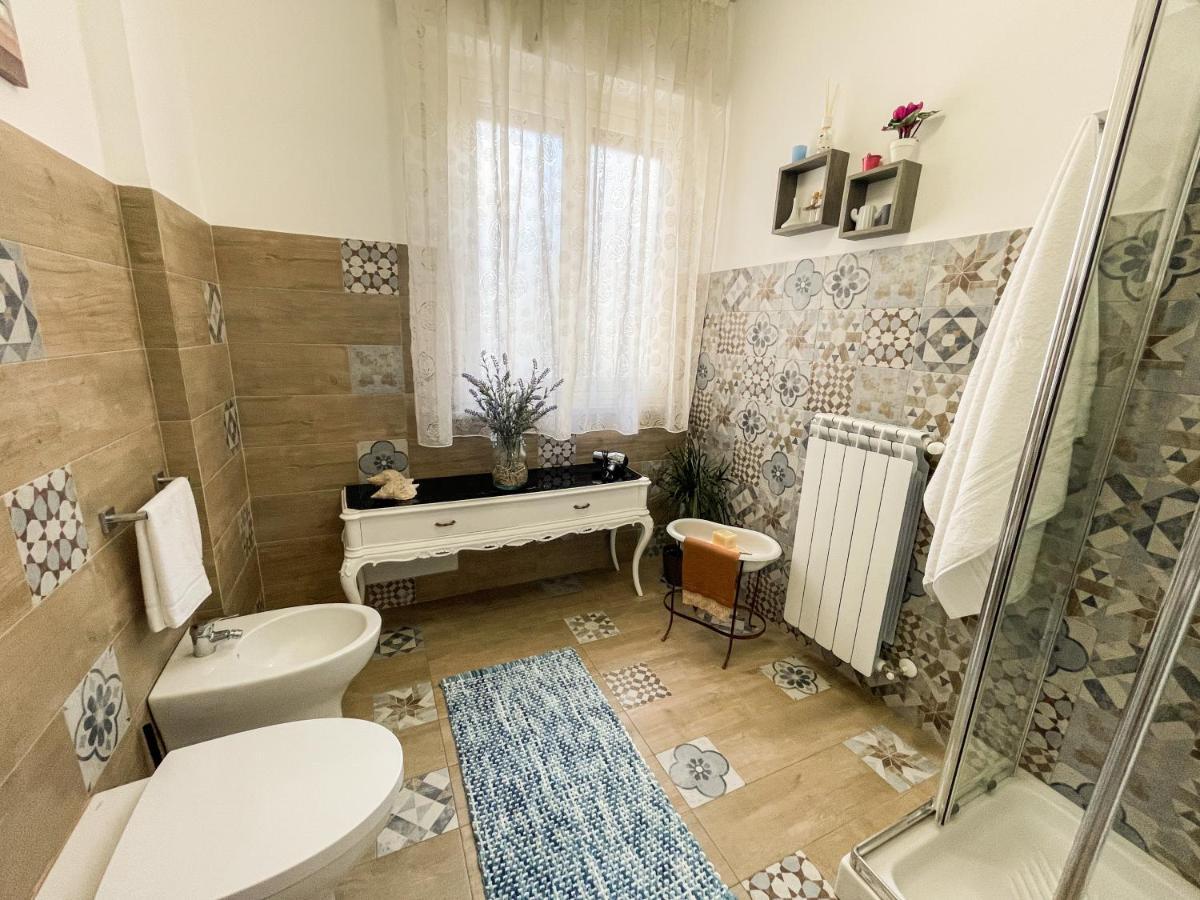 Al Politeama Rooms B&B Palermo Eksteriør bilde