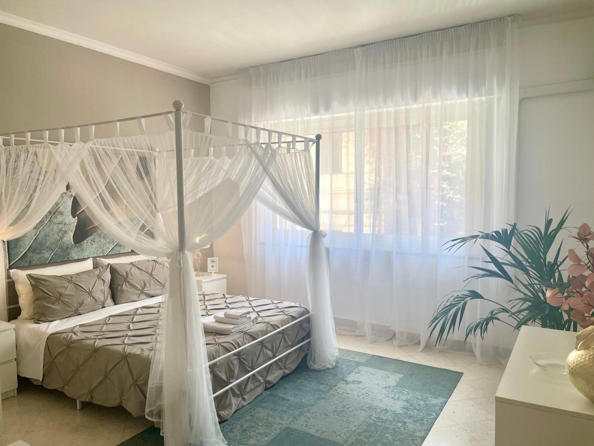 Al Politeama Rooms B&B Palermo Eksteriør bilde