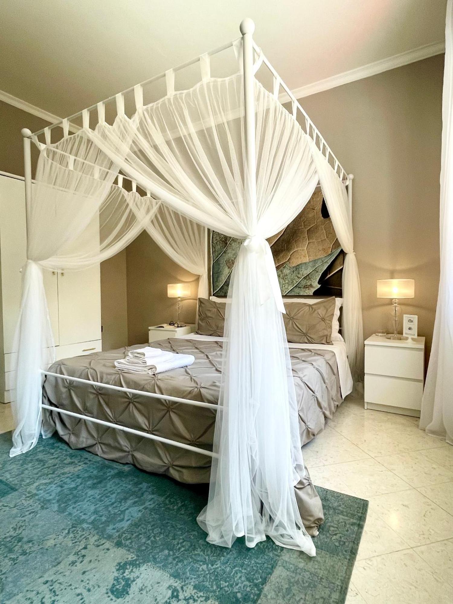Al Politeama Rooms B&B Palermo Eksteriør bilde