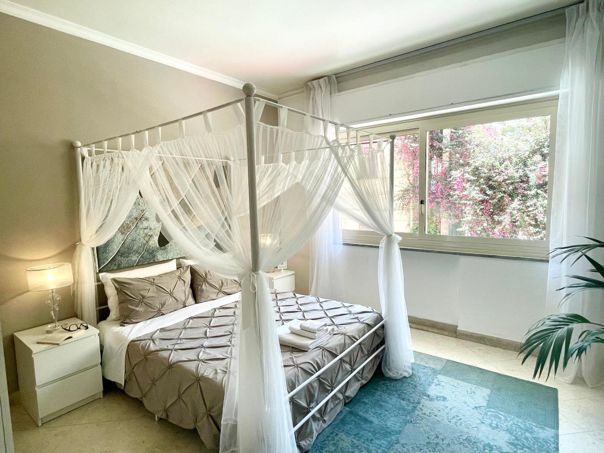 Al Politeama Rooms B&B Palermo Eksteriør bilde
